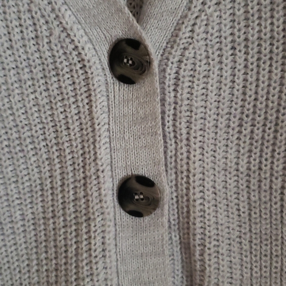 Cardigan sweater - Picture 2 of 3